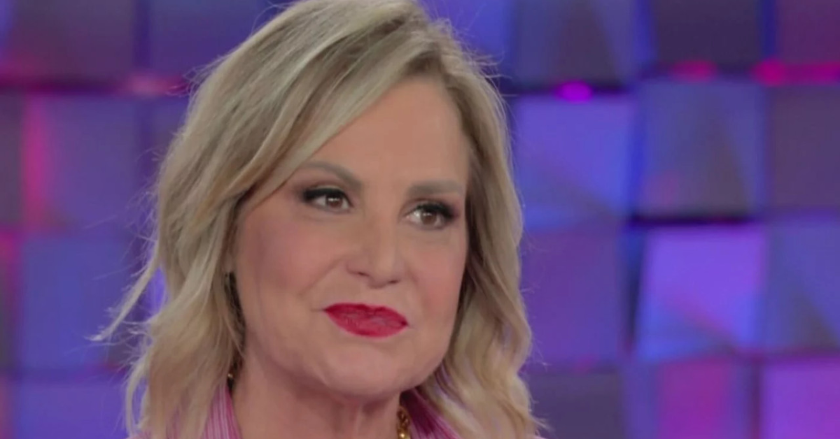 mediaset rivede i piani sul grande fratello brutte notizie per simona ventura