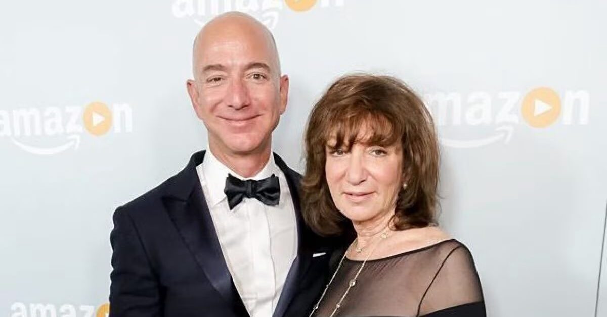 Jeff Bezos in lutto per la tragica perdita familiare