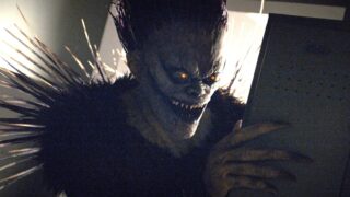 Miglior adattamento live-action di death note: la mini-serie giapponese del 2015 supera il film netflix