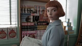 Anya taylor-joy nella regina degli scacchi: il capolavoro di netflix con il 96% di valutazione