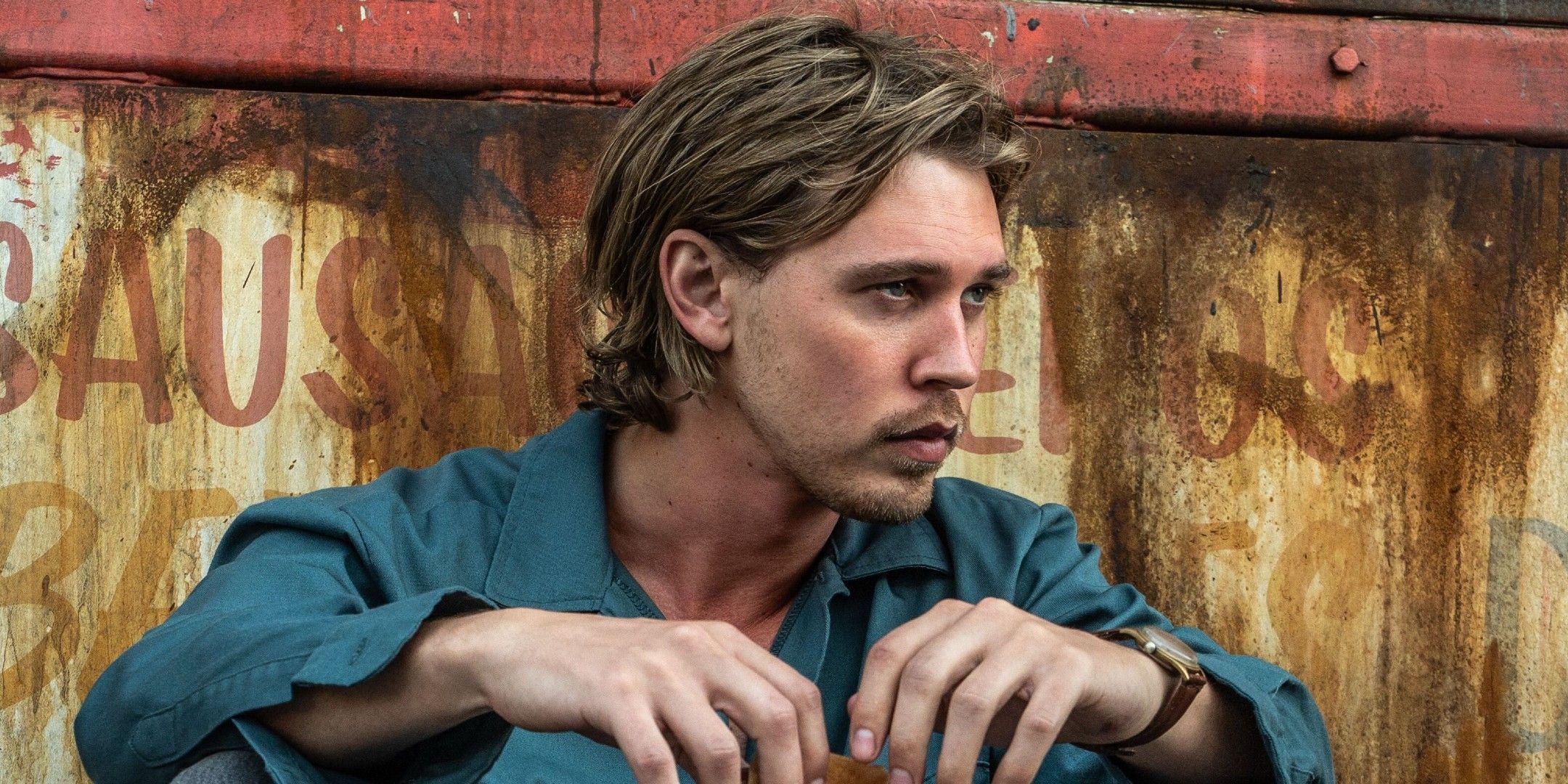Finale di caught stealing spiegato: colpi di scena, morti e preparazione per il sequel Finale di caught stealing spiegato: colpi di scena, morti e preparazione per il sequel