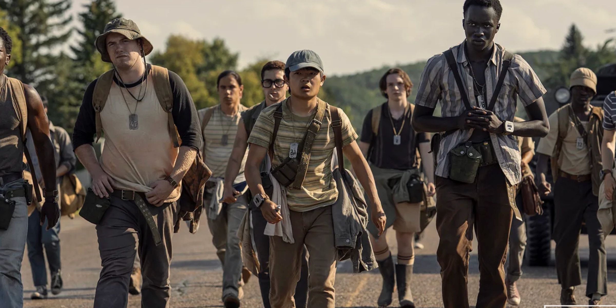 Long walk: come francis lawrence ha adattato il romanzo di stephen king con un budget limitato Long walk: come francis lawrence ha adattato il romanzo di stephen king con un budget limitato