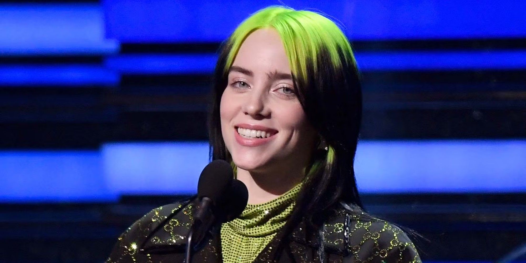Billie eilish presenta un incredibile mazzo di uno e i fan impazziscono