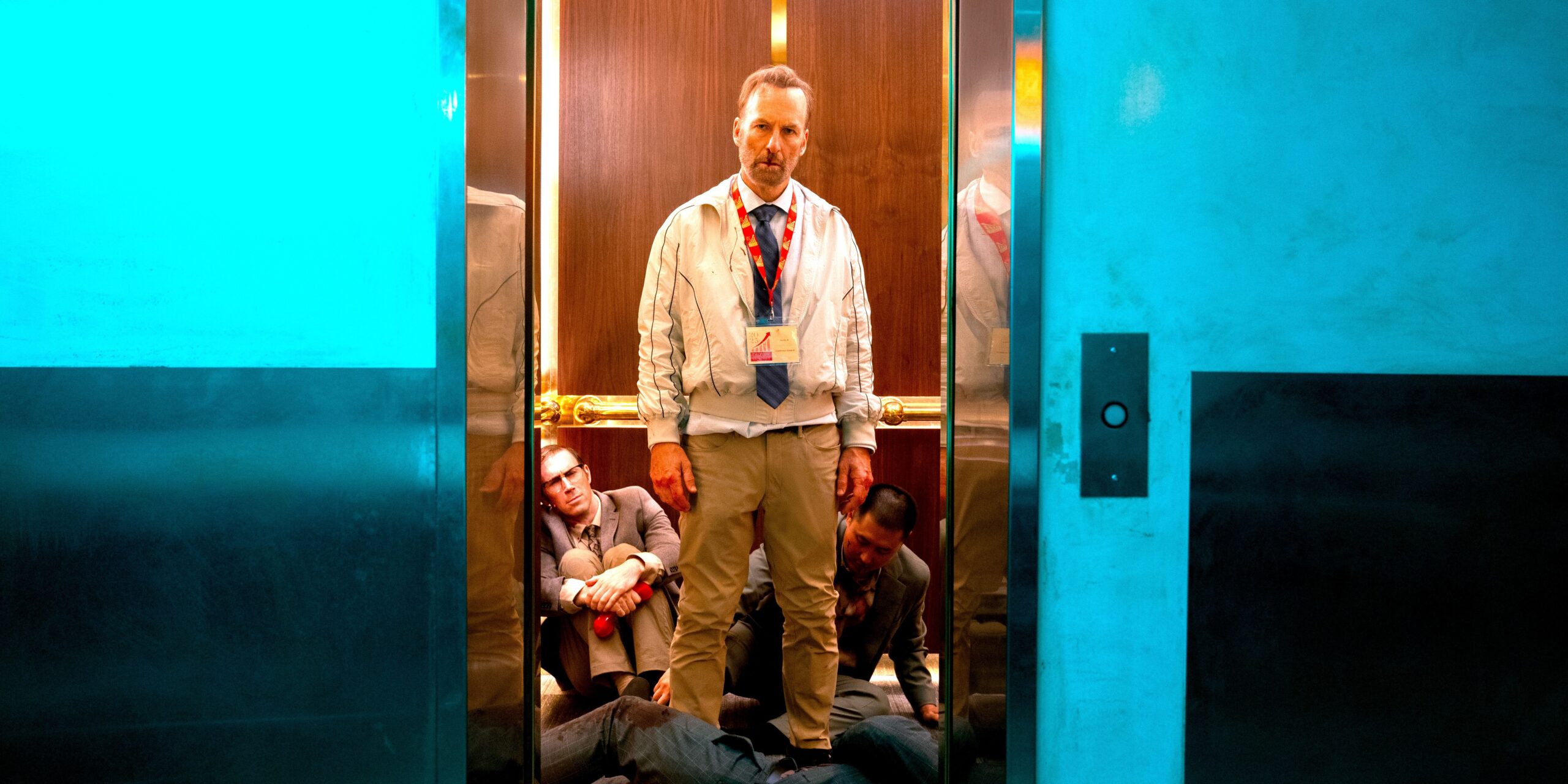 Recensione nobody 2: bob odenkirk porta azione esplosiva in un sequel avvincente Recensione nobody 2: bob odenkirk porta azione esplosiva in un sequel avvincente