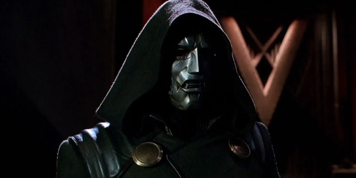 Costume di doctor doom nella mcu: ecco cosa manca nella conferma ufficiale Costume di doctor doom nella mcu: ecco cosa manca nella conferma ufficiale