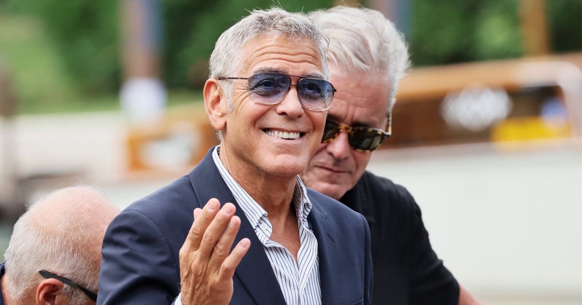George Clooney disperato: il mistero della sua scomparsa a Venezia George Clooney disperato: il mistero della sua scomparsa a Venezia