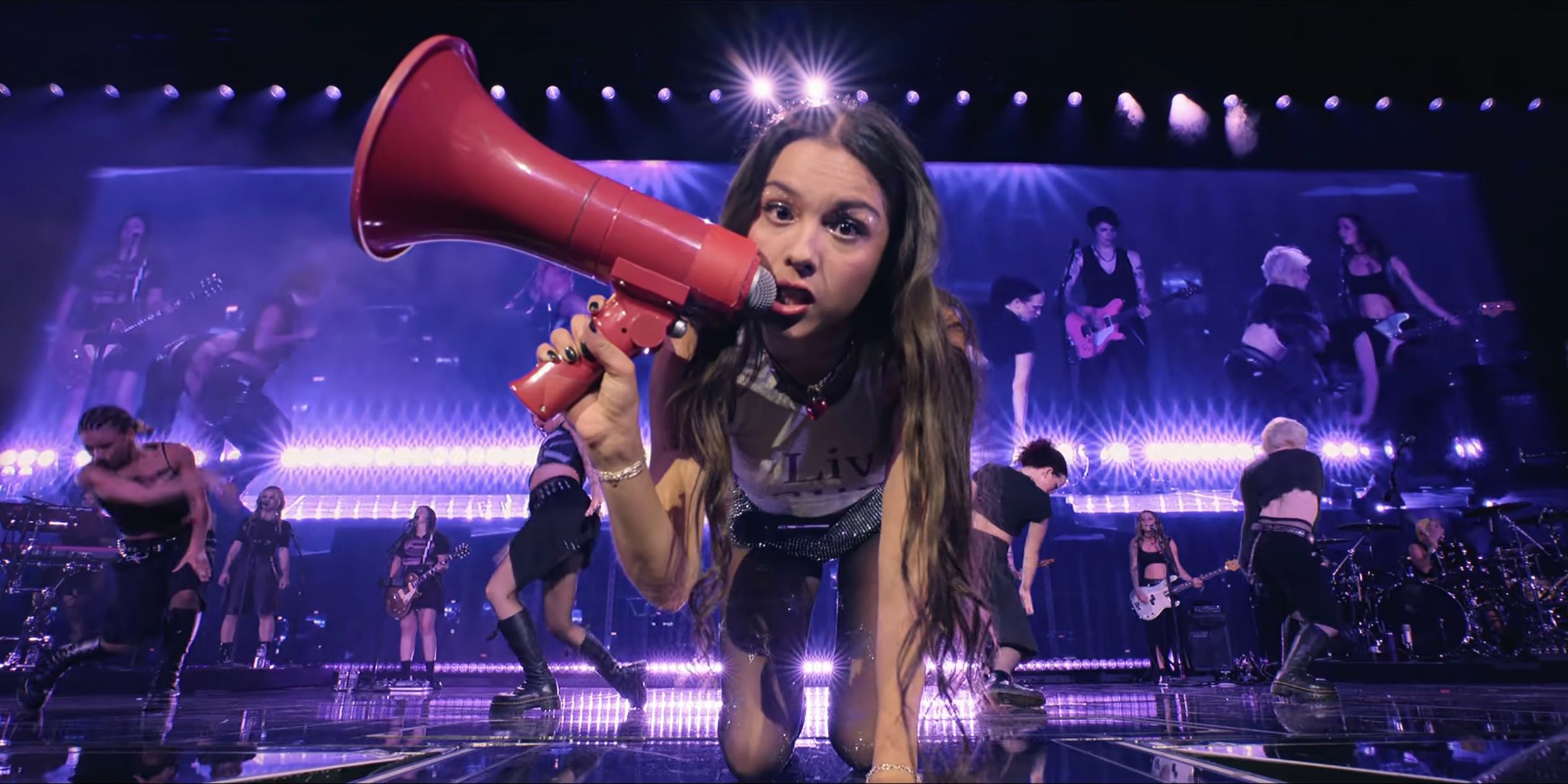 Olivia rodrigo anticipa il terzo album al festival osheaga Olivia rodrigo anticipa il terzo album al festival osheaga