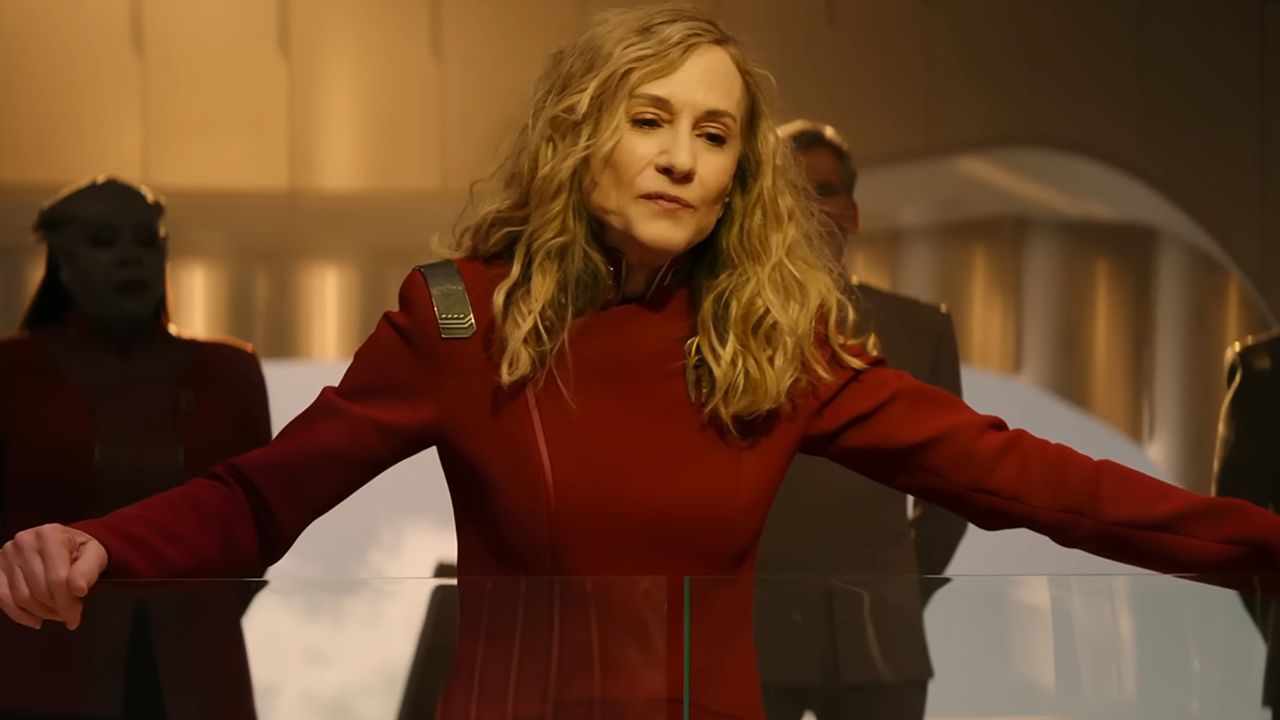 intervista con il showrunner e il cast di star trek starfleet academy al sdcc 2025