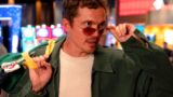 Eenie meanie: il  film di furti su Hulu conquista le classifiche dello streaming