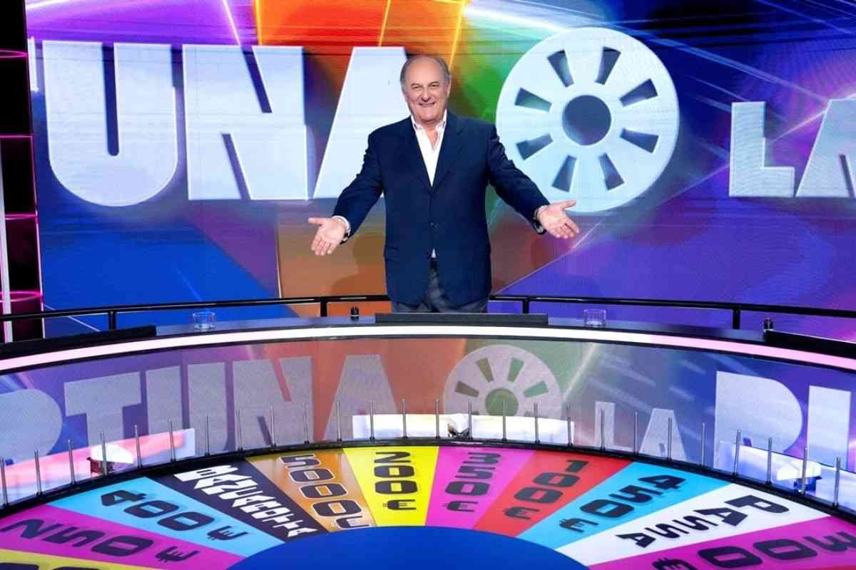 La ruota della fortuna conquista gli ascolti e Gerry Scotti riporta il suo regno nei game show La ruota della fortuna conquista gli ascolti e Gerry Scotti riporta il suo regno nei game show