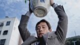 Park chan-wook esplora la disperazione capitalista in una satira feroce
