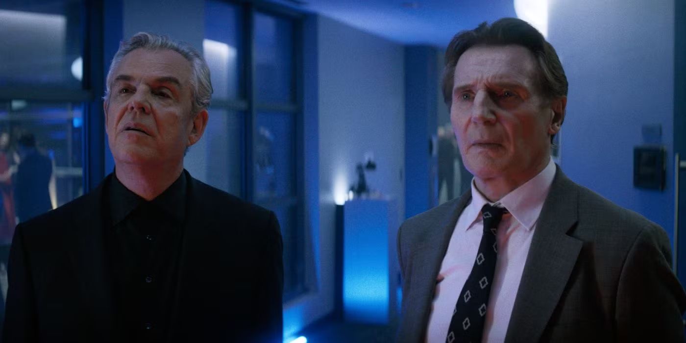 Naked gun parodia del villain di samuel l. jackson in kingsman Naked gun parodia del villain di samuel l. jackson in kingsman