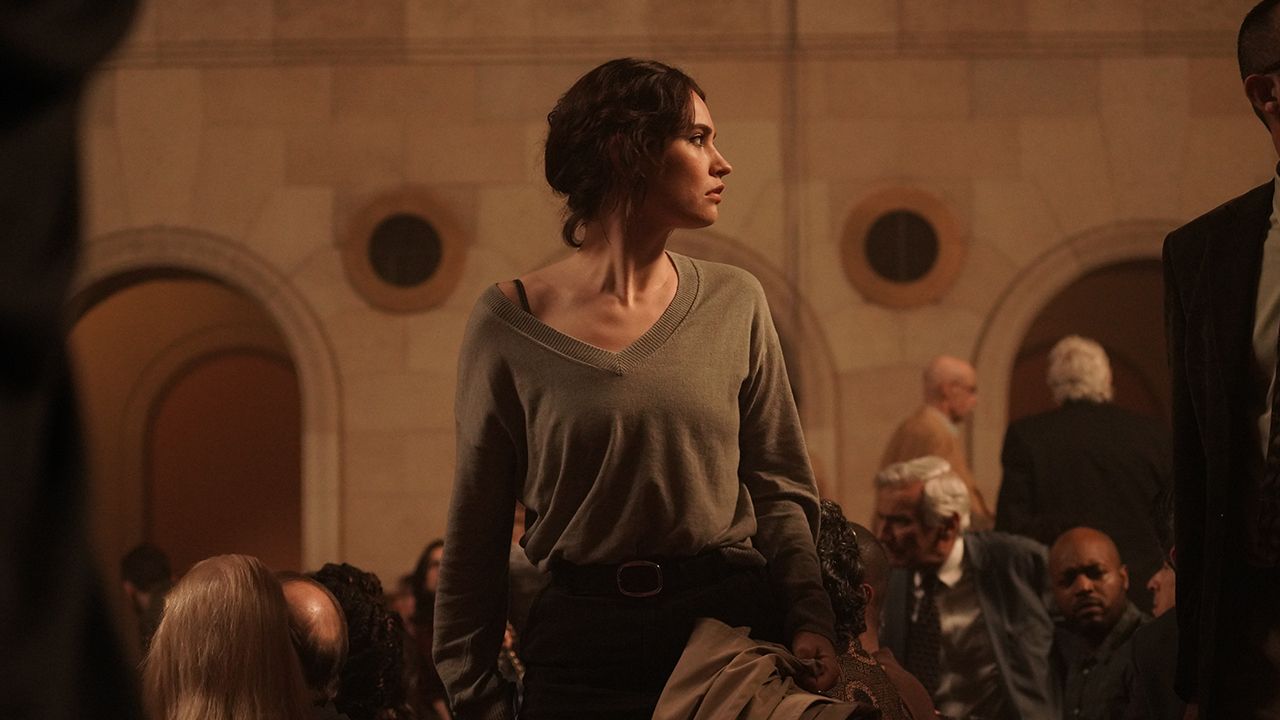 Lily james e riz ahmed protagonisti di un thriller che esplora il digitale Lily james e riz ahmed protagonisti di un thriller che esplora il digitale