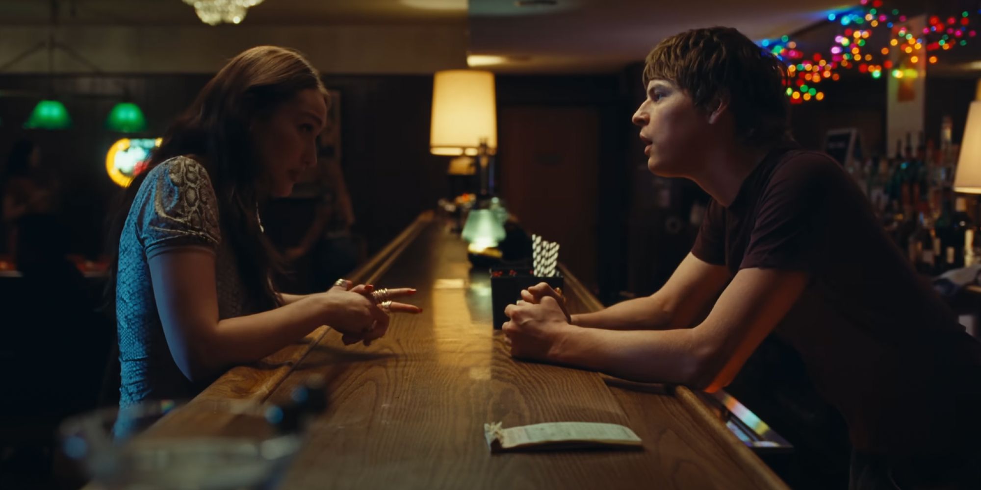 Lola tung protagonista nel video musicale chi è il tuo ragazzo di royel otis Lola tung protagonista nel video musicale chi è il tuo ragazzo di royel otis
