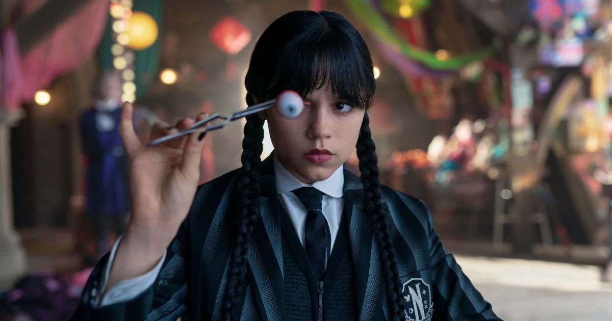 mercoled236 stagione due recensione della serie netflix tra novit224 e conferme