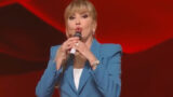Cantante di successo da sanremo a ballando con le stelle per milly carlucci