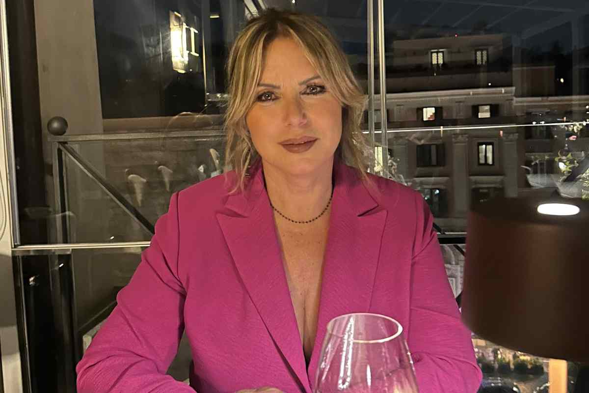 monica leofreddi et224 famiglia carriera e vita privata della conduttrice