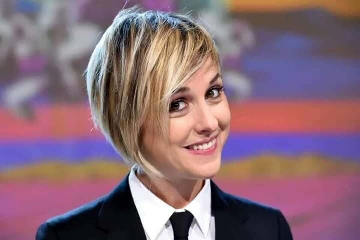 Nadia Toffa: sei anni di ricordi tra malattia e inchieste a Le Iene Nadia Toffa: sei anni di ricordi tra malattia e inchieste a Le Iene