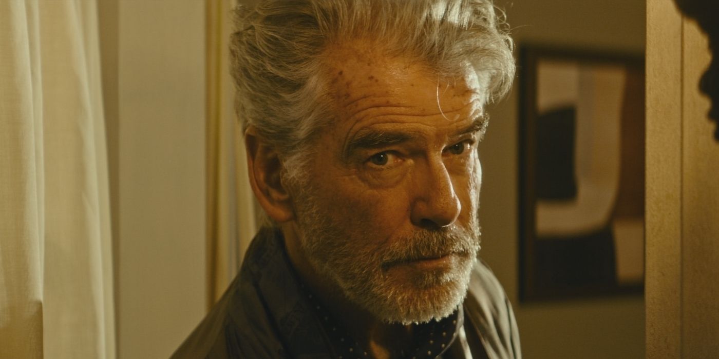 il successo inatteso di pierce brosnan e salma hayek il flop da 62 milioni che conquista netflix 21 anni dopo