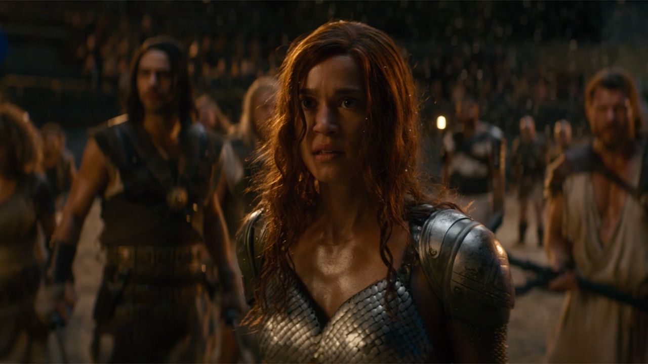 Red sonja affronta una bestia temibile nel  film di fumetti