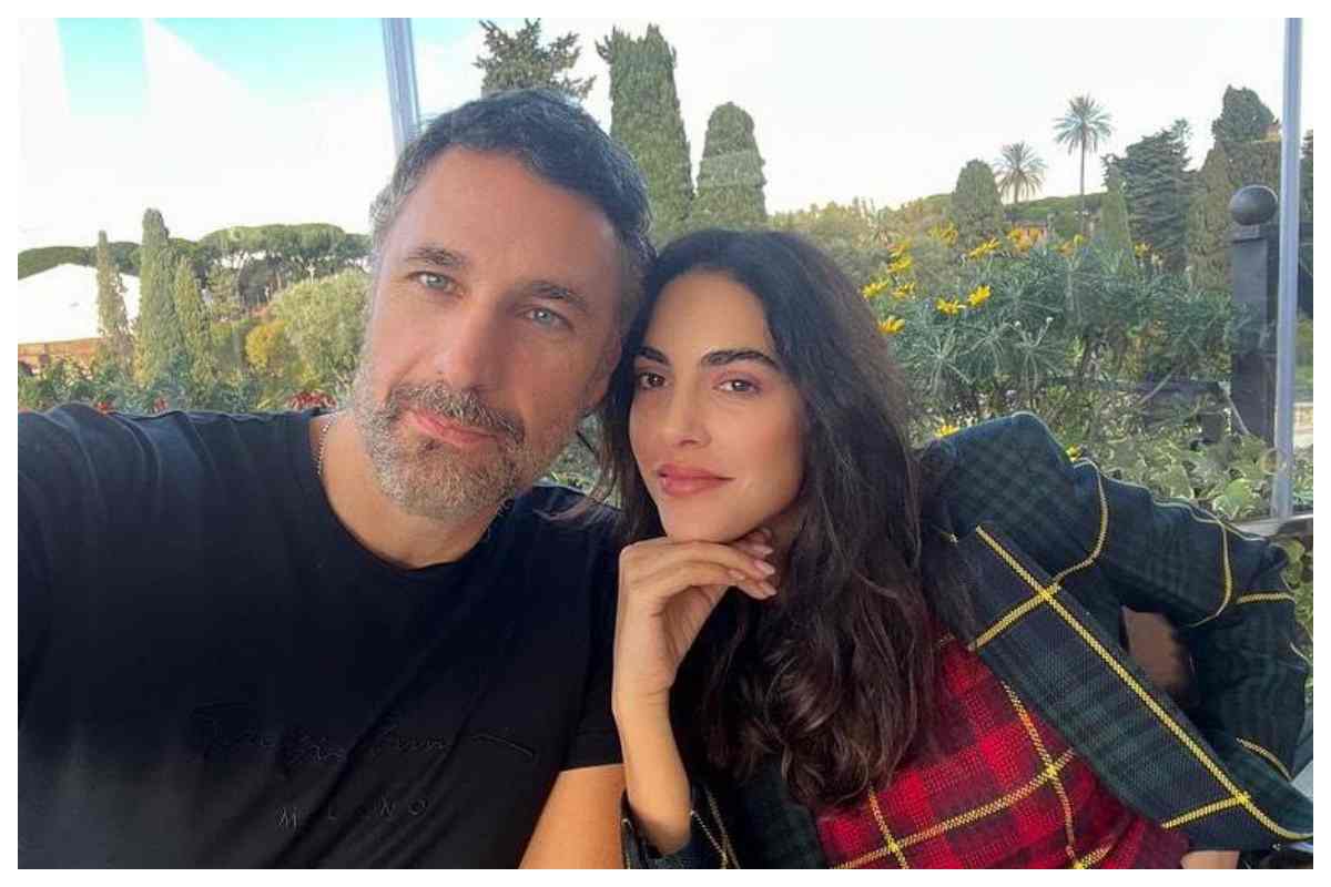Rocio Muñoz Morales parla dalla Calabria dopo lo scandalo con Raoul Bova Rocio Muñoz Morales parla dalla Calabria dopo lo scandalo con Raoul Bova