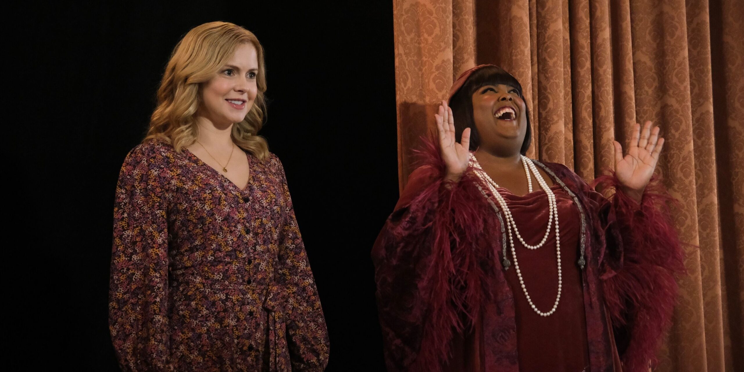 Ghosts di cbs: la sitcom con 96% su rotten tomatoes che devi vedere