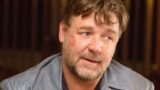 Azione e commedia di russell crowe: il successo in streaming del 2025 apre a un seguito