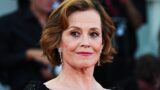 Sigourney weaver e il ruolo di leader di poe dameron in star wars