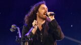 Ascolta l’artista folk che ha reso possibile il grido di hozier