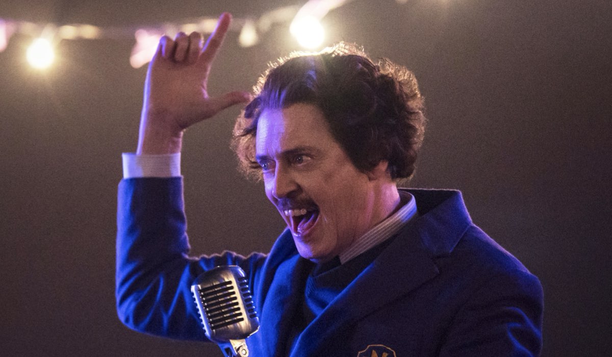 steve buscemi parla di mercoled236 2 e del suo ruolo da preside della nevermore