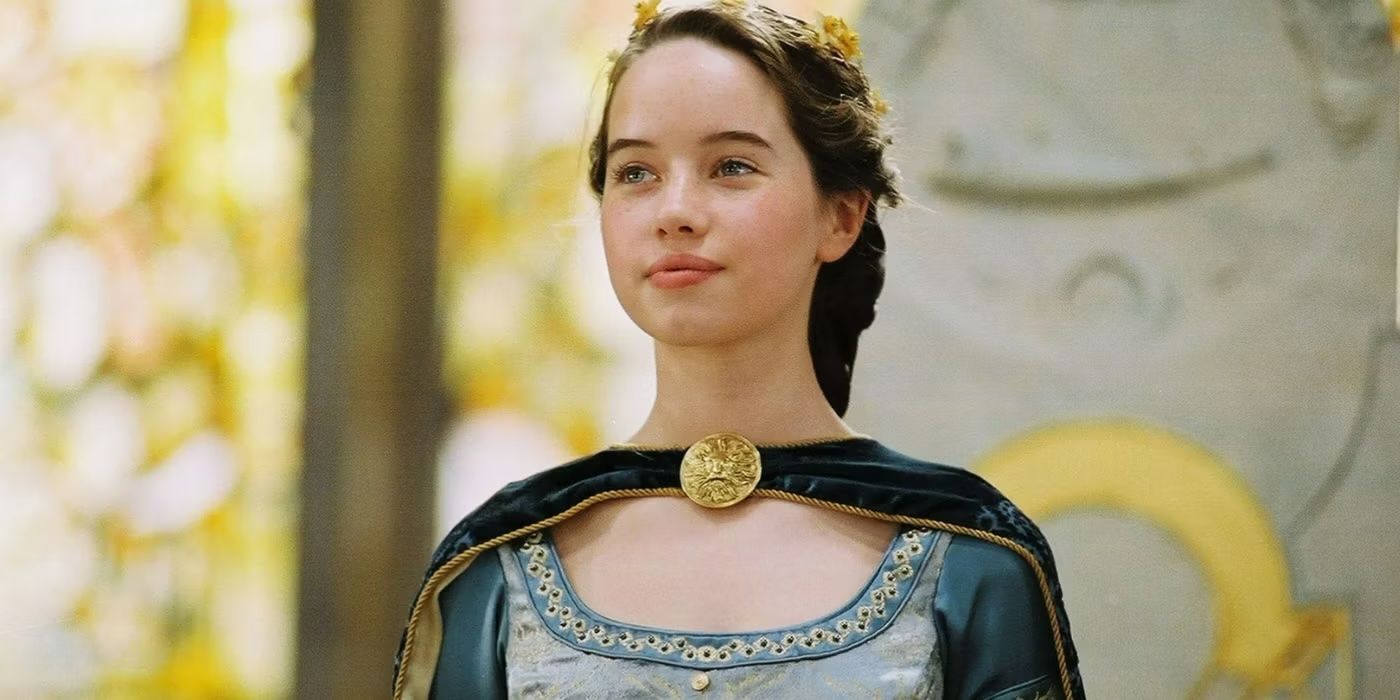 narnia di greta gerwig le foto svelano il cambiamento degli anni 821750
