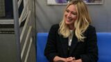 Hilary duff protagonista di pretty ugly su hulu dopo la cancellazione di how i met your father
