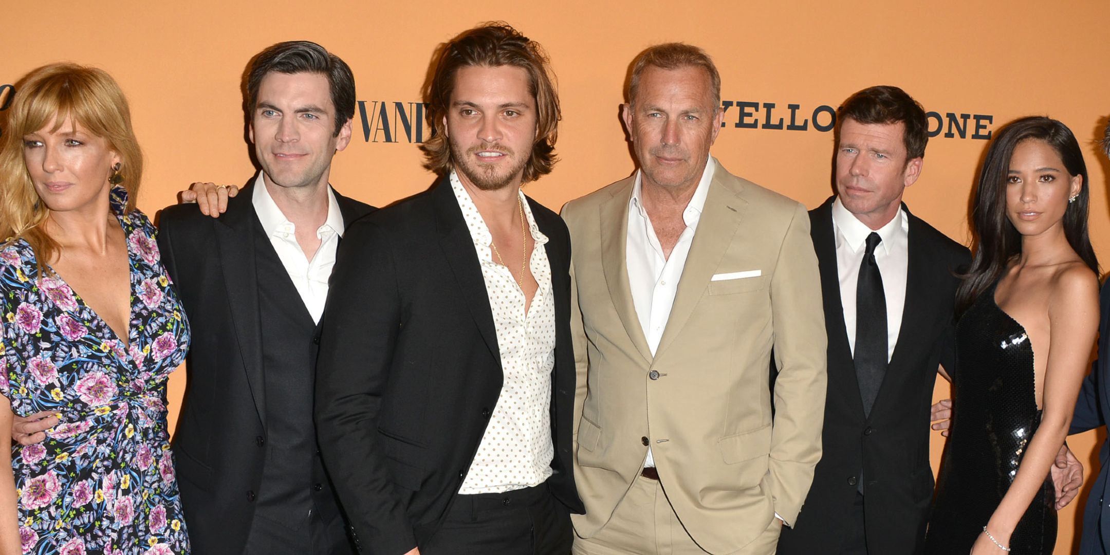 John dutton rovina quietly yellowstone alla fine del primo episodio