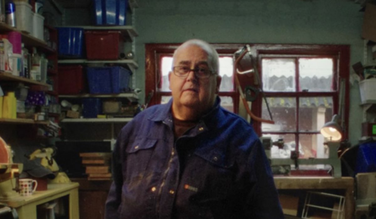 the golden spurtle recensione del film di constantine costi