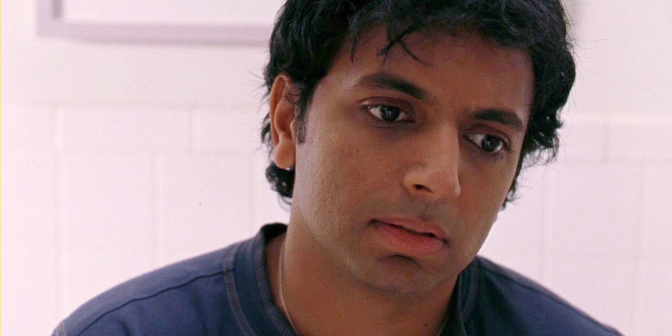 M. Night Shyamalan termina le riprese di Remain: aggiornamenti sul thriller soprannaturale M. Night Shyamalan termina le riprese di Remain: aggiornamenti sul thriller soprannaturale