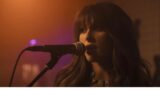 Ella langley ferma il tour di morgan wallen per motivi di salute