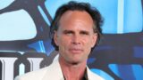 Walton goggins sorprende nel ruolo di major league 3