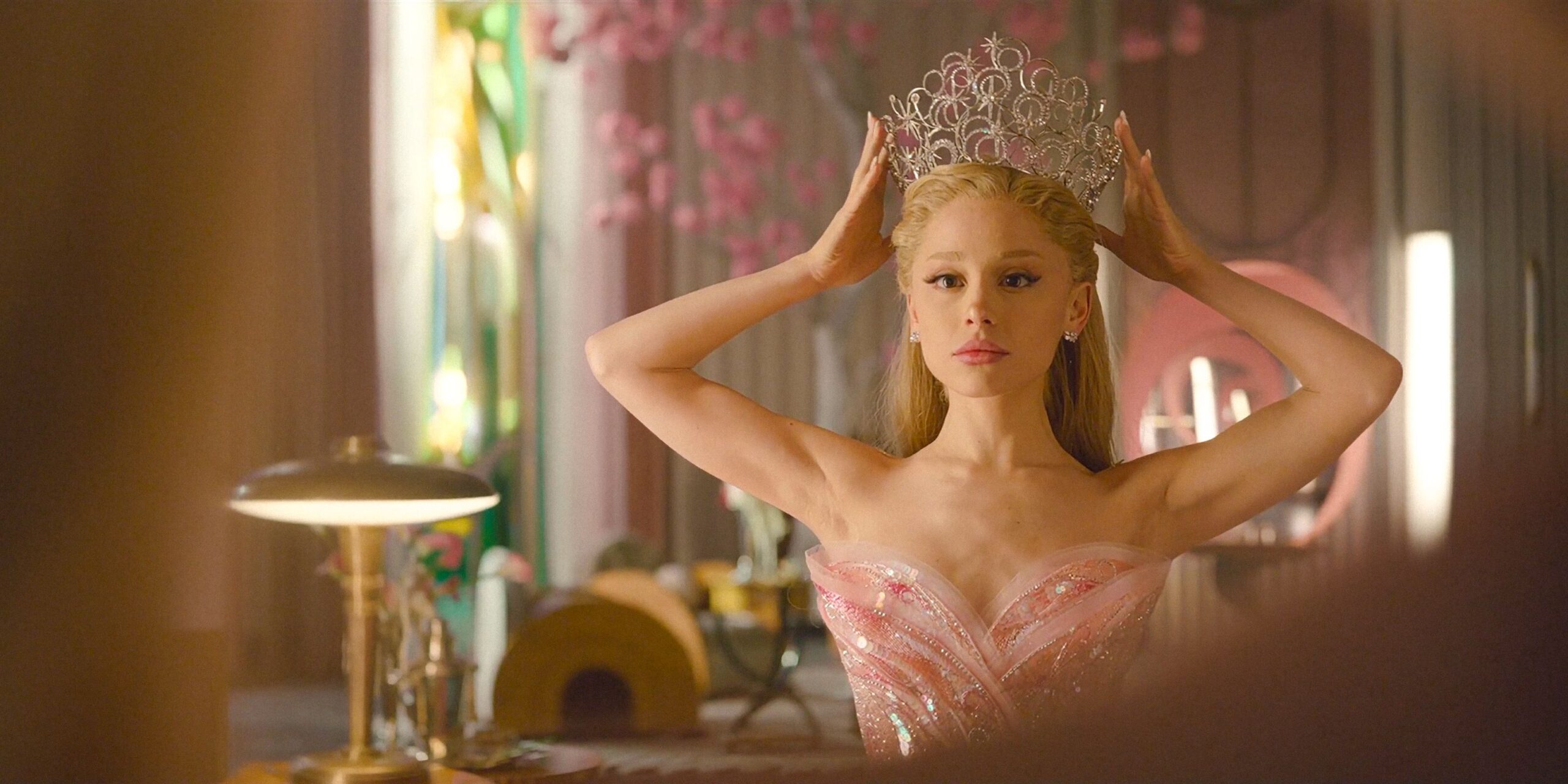 Come la nuova canzone di glinda in wicked 2 potrebbe cambiare il suo arco narrativo Come la nuova canzone di glinda in wicked 2 potrebbe cambiare il suo arco narrativo