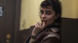 Zoë kravitz e il deludente trattamento del suo personaggio in caught stealing