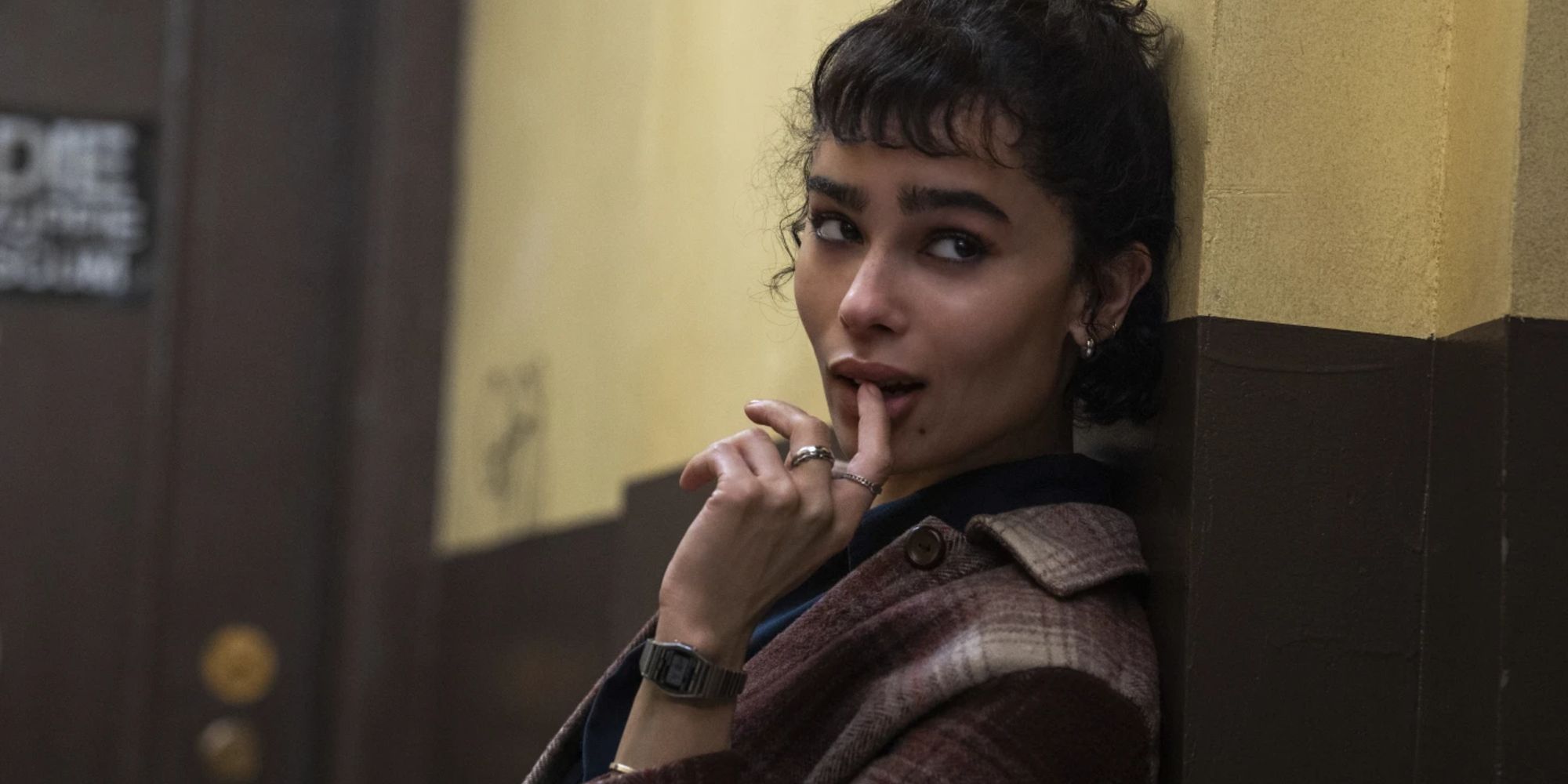 Zoë kravitz e il deludente trattamento del suo personaggio in caught stealing Zoë kravitz e il deludente trattamento del suo personaggio in caught stealing