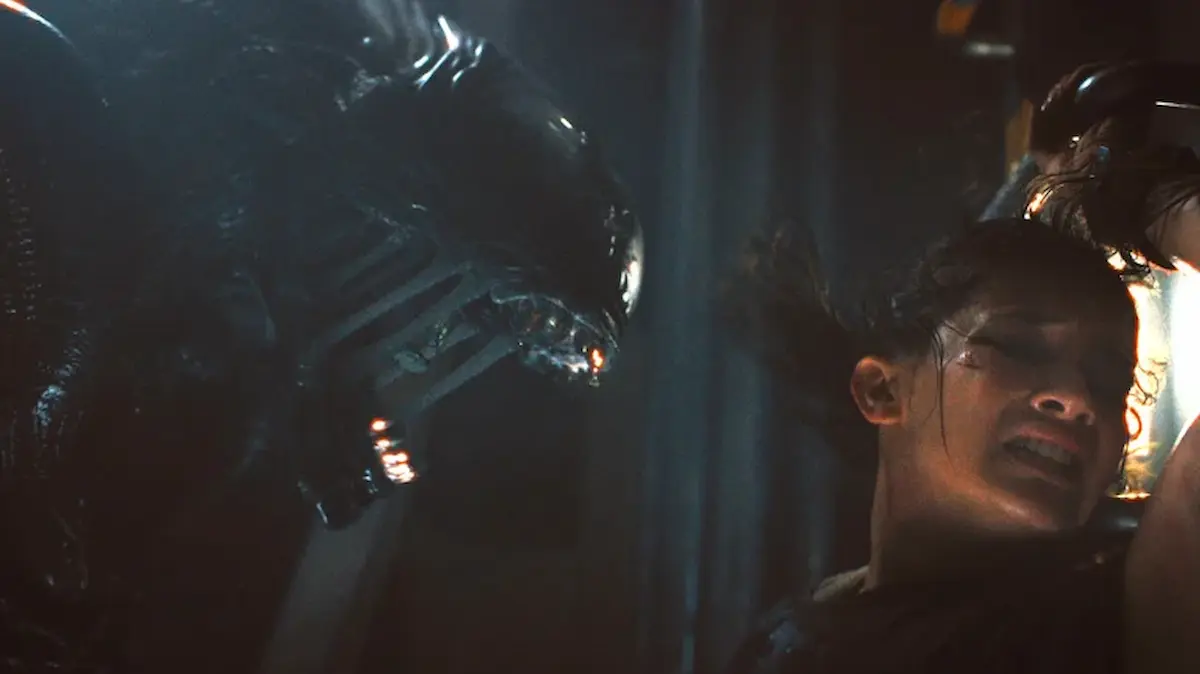 Alien romulus evita problemi del franchise secondo fede álvarez