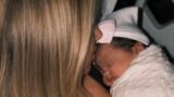 Mamma per la quarta volta: gioia dopo una gravidanza difficile