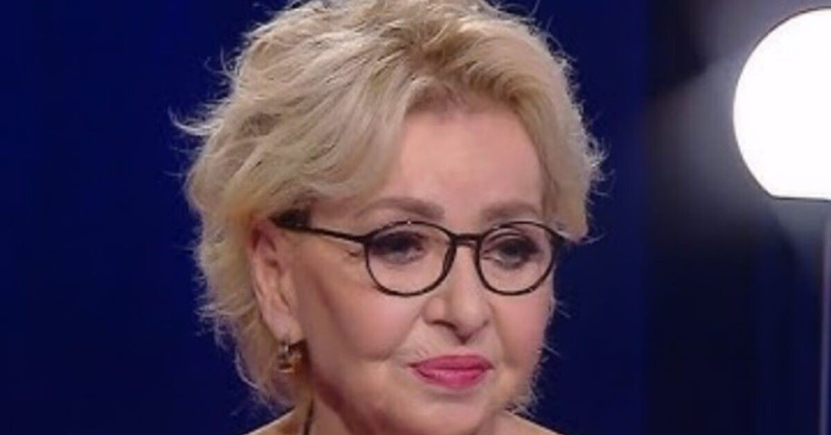 Battaglia contro il tumore: la confessione della famosa che si è nascosta per 4 mesi