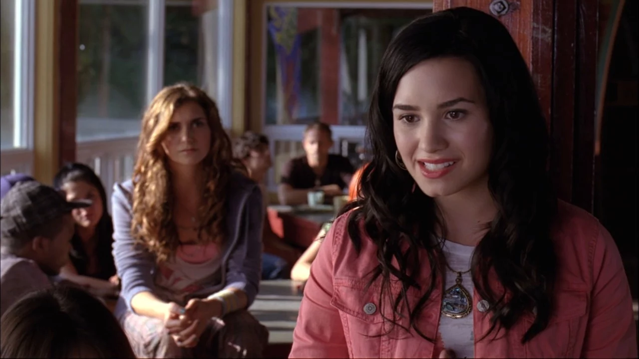 Demi lovato sarà nel cast di camp rock 3?
