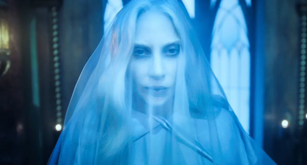 Lady Gaga e il suo ruolo fondamentale in mercoledì – Stagione 2 Lady Gaga e il suo ruolo fondamentale in mercoledì – Stagione 2