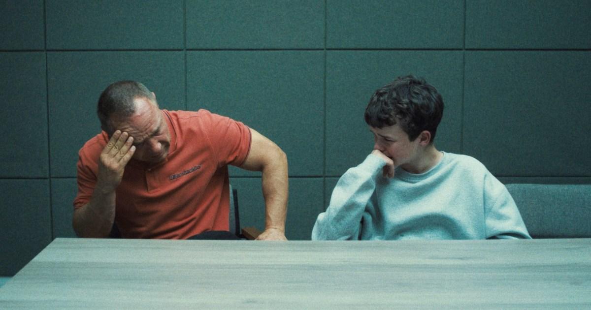 Reazione di una studentessa a adolescenza di Netflix Reazione di una studentessa a adolescenza di Netflix