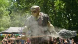 Il toxic avenger arriva al cinema il 30 ottobre: guarda il trailer!