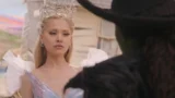 Wicked parte 2, il trailer finale mostra lo scontro tra Elphaba e Glinda