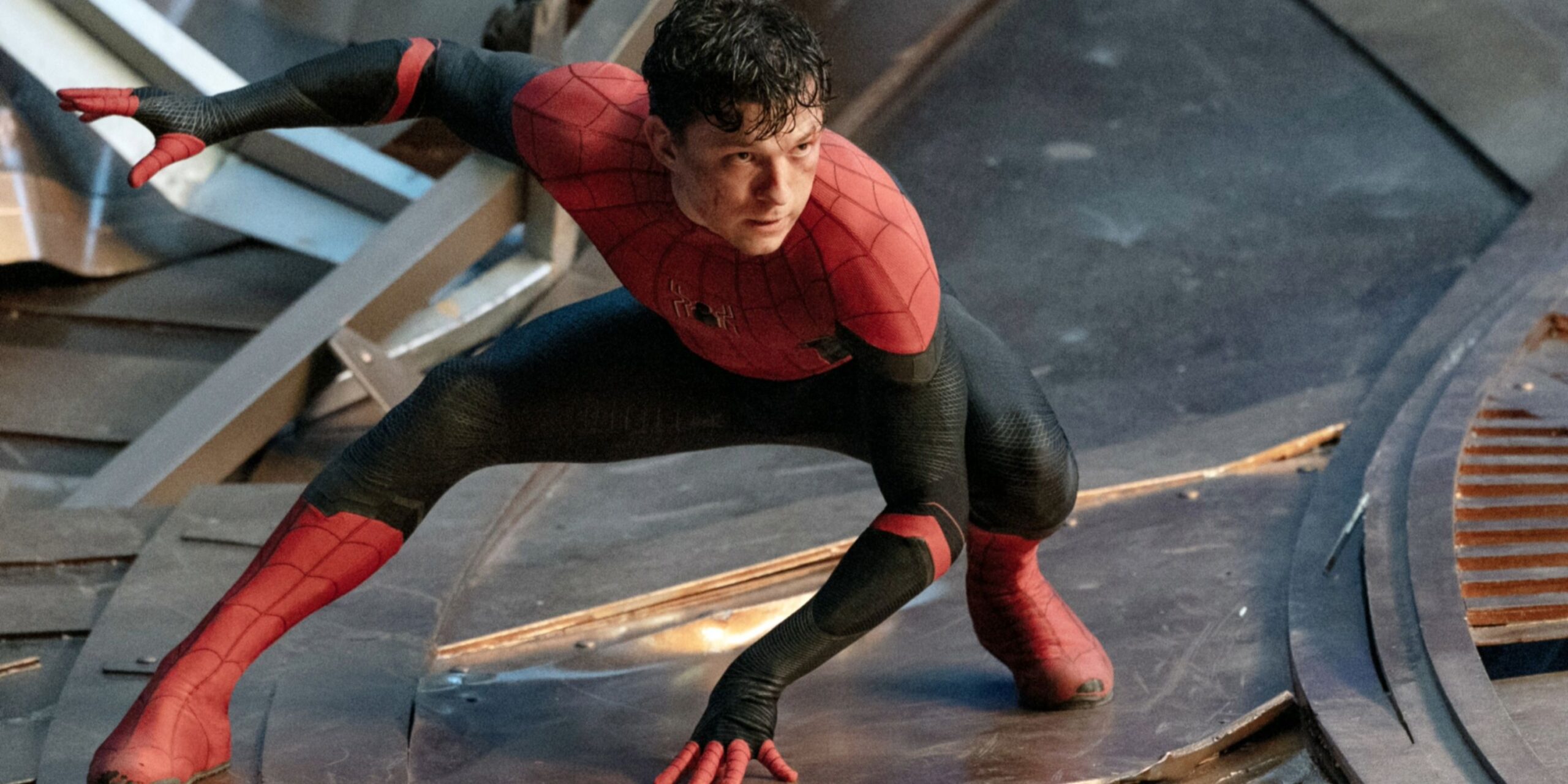 Tom holland infortunato durante le riprese di spider man: un inizio Tom holland infortunato durante le riprese di spider man: un inizio