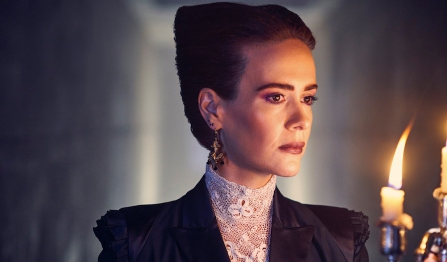 American Horror Story, le star criticano Ryan Murphy per il ritardo della tredicesima stagione